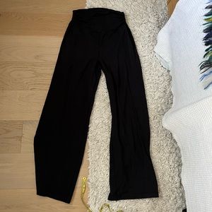 Lululemon ruched waist wide legged yoga pants